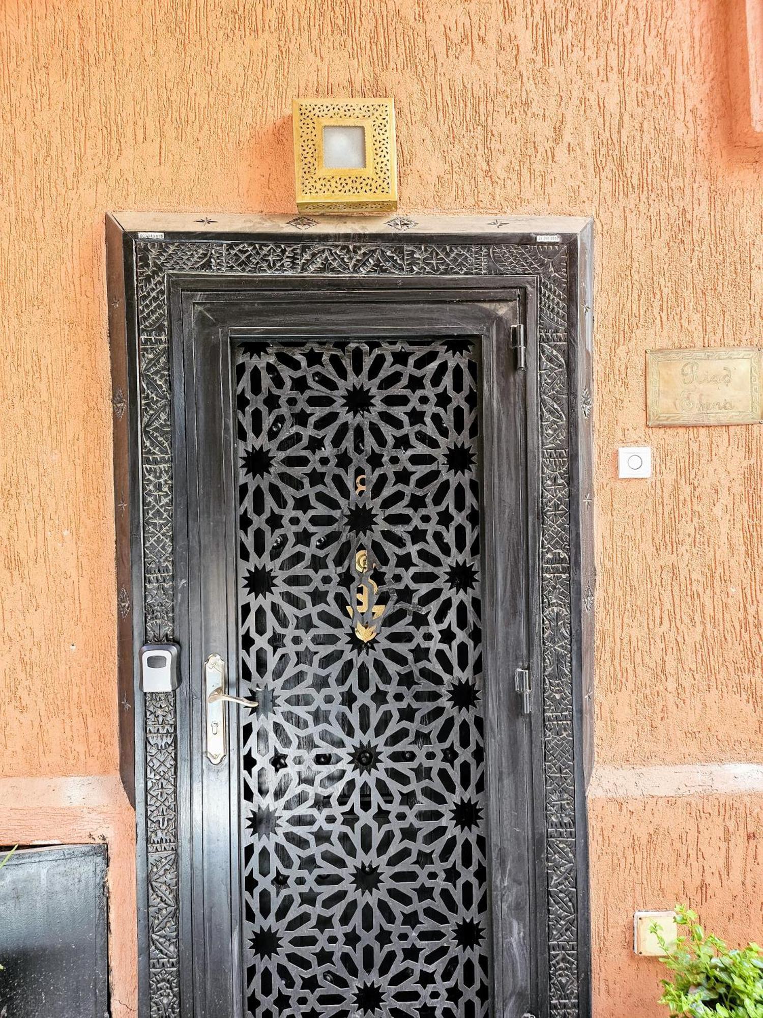 מרקש Riads Dar Zao - Logements Entiers חדר תמונה